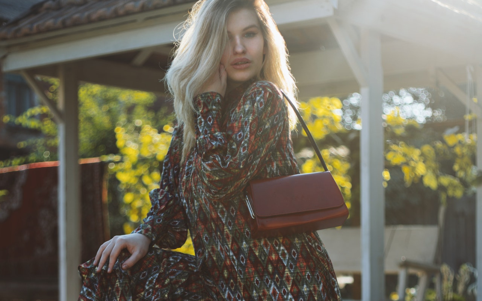 You are currently viewing 11 Shoulder Bags for Women: Elevate Your Look with Grace and Glamour